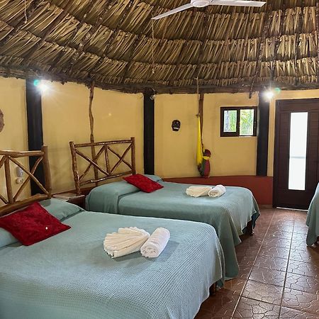 The Pickled Onion B&B And Restaurant Uxmal Santa Elena Exteriér fotografie