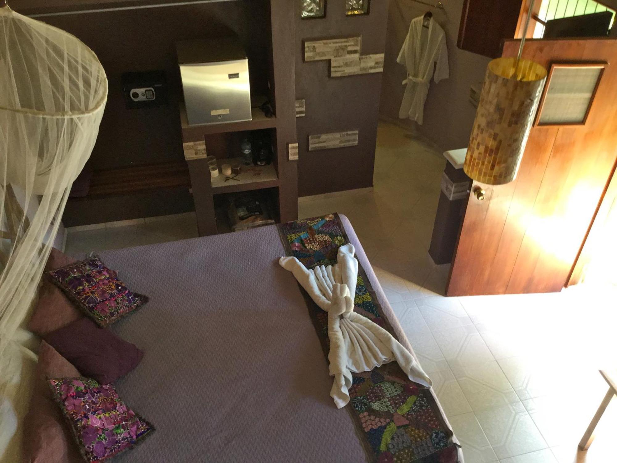 The Pickled Onion B&B And Restaurant Uxmal Santa Elena Pokoj fotografie