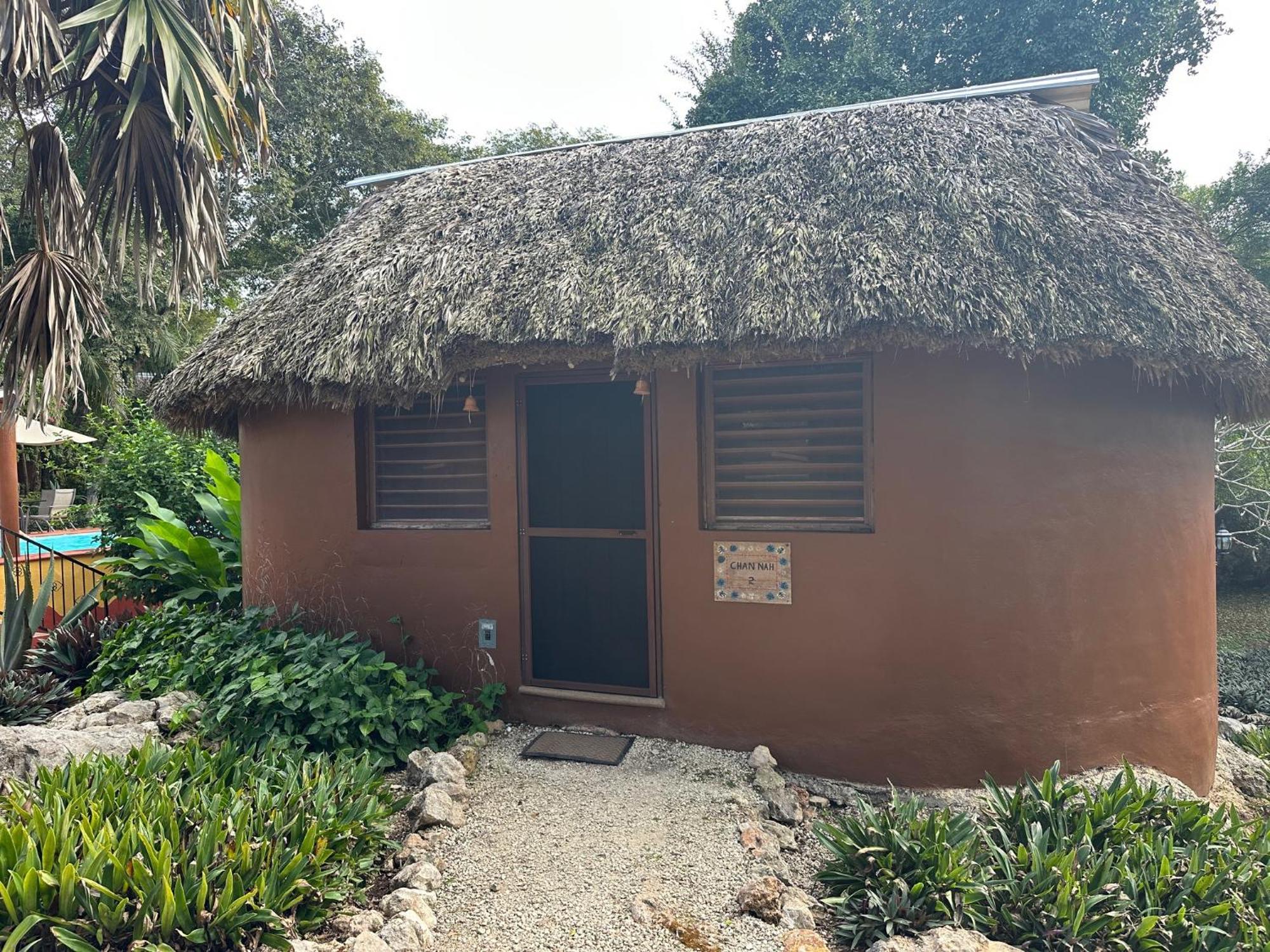 The Pickled Onion B&B And Restaurant Uxmal Santa Elena Exteriér fotografie